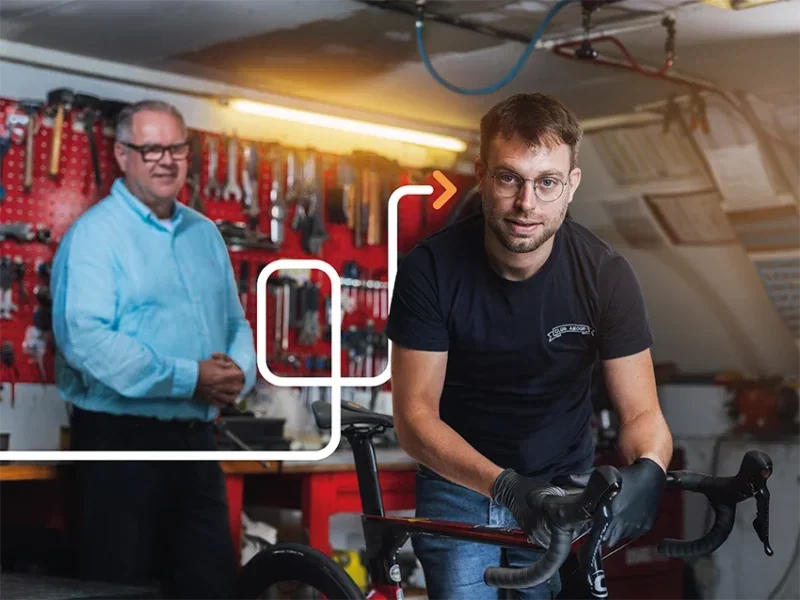 Fietsenmaker-1_Pijl (1) class="img-responsive